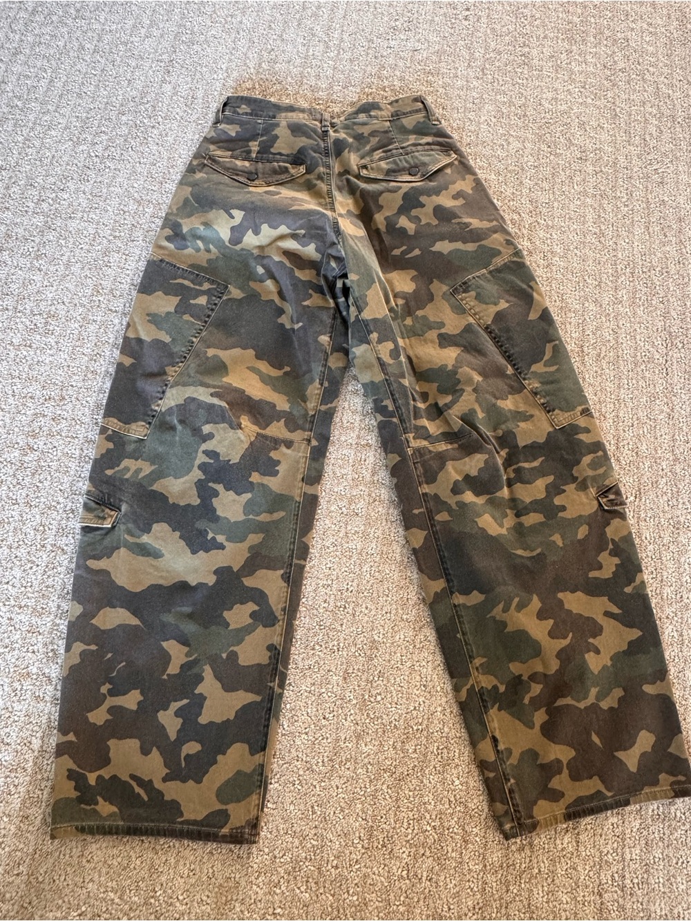 CITIZENS OF HUMANITY FLIGHT PANT IN CAMO SIZE 25 NWOT - Picture 6 of 11